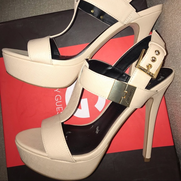 Guess strap Sandals - Picture 4 of 8